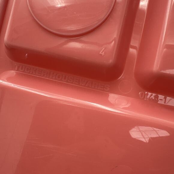 2 Pink Vintage Tucker Warehouse Sectioned Plates EUC - Picture 4 of 4